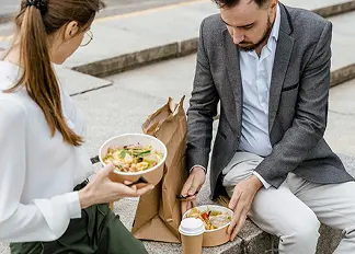 Stabilim un nou standard în alimentația modernă, prin gust, plăcere și energie pentru ritmul vieții de azi și de mâine